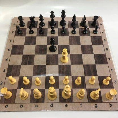 Windmill  • DeLuxe Solid chess set (Chess Pieces + Mousepad Board + Nylon Tube Bag)